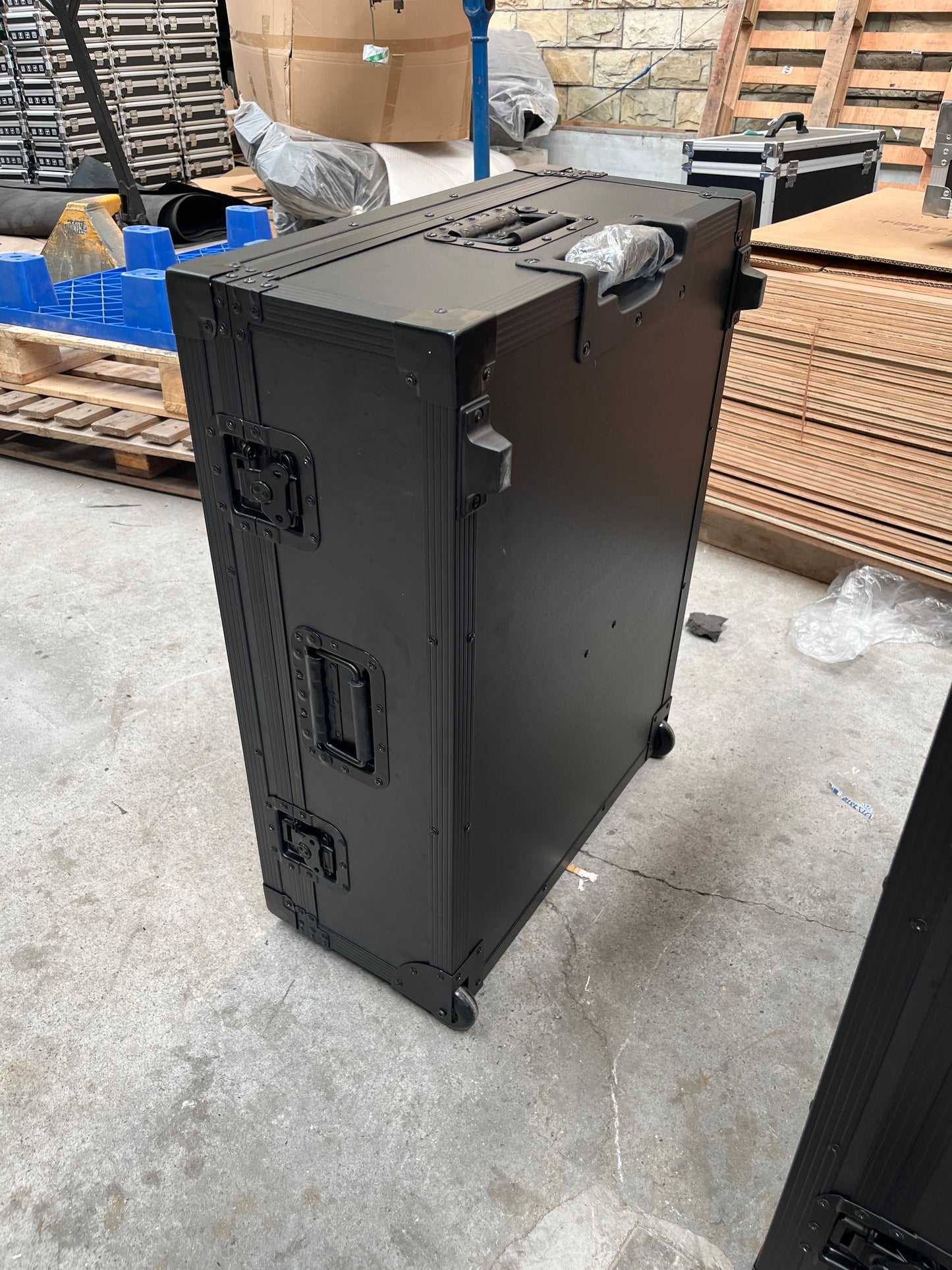 Interlligence Flight Case