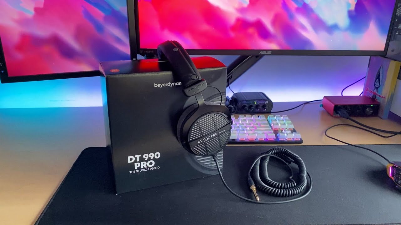 Studio Headphones - DT990 PRO